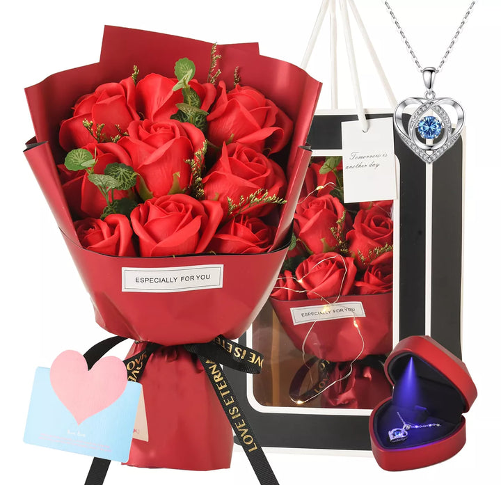 Set Amor: Ramo de Rosas y Collar